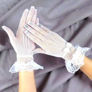 Pretty White Ruffled Fishnet Gloves Tea Party Summer Weddings Bride Church